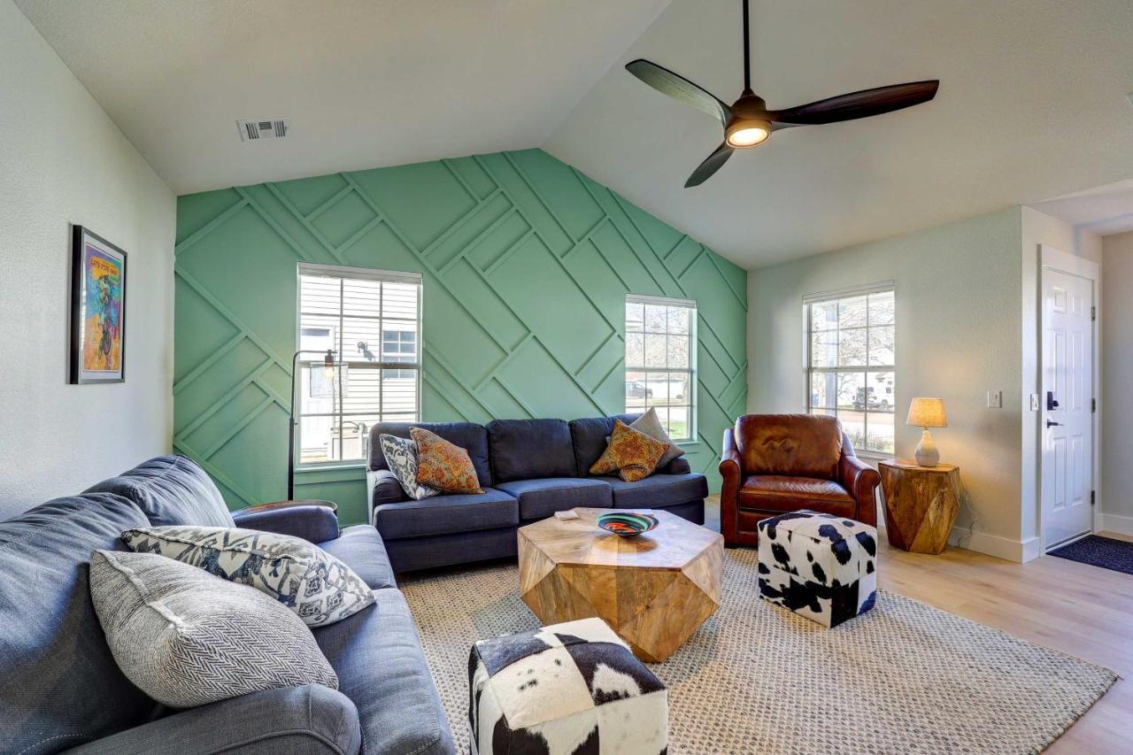 Chic Bentonville Home With Patio And Fire Pit! Exterior photo