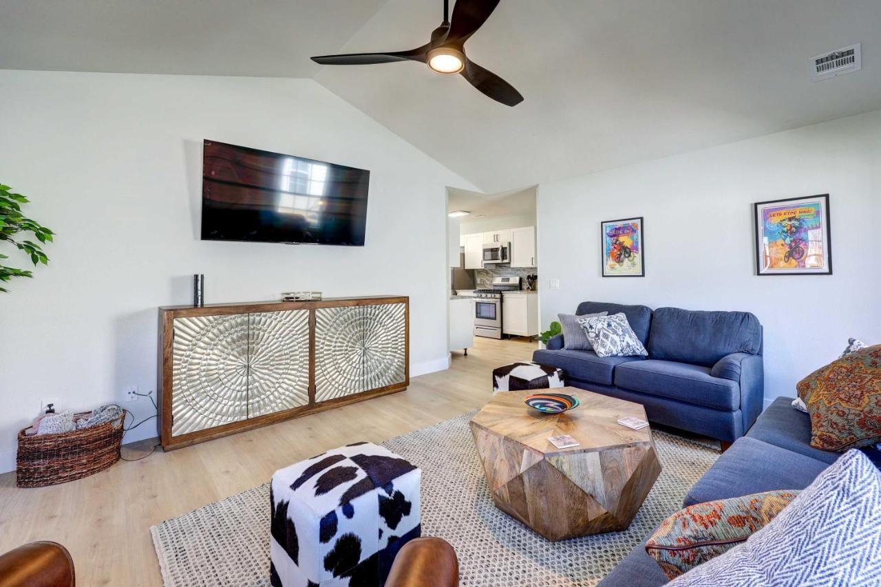 Chic Bentonville Home With Patio And Fire Pit! Exterior photo